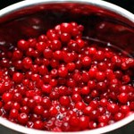 Брусничный джем с грушами или черносливом